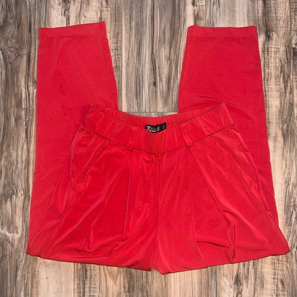 Very Stretchy Ny& Co Pants Red Size Small